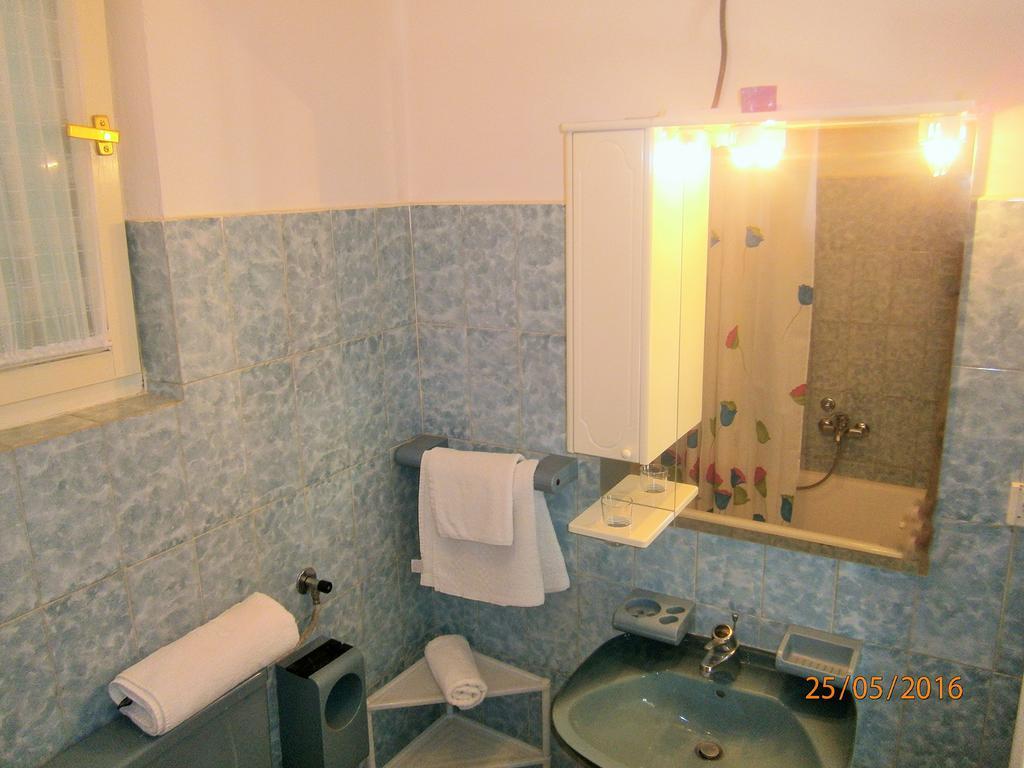 Apartments Sea And Sun Rabac Exterior foto